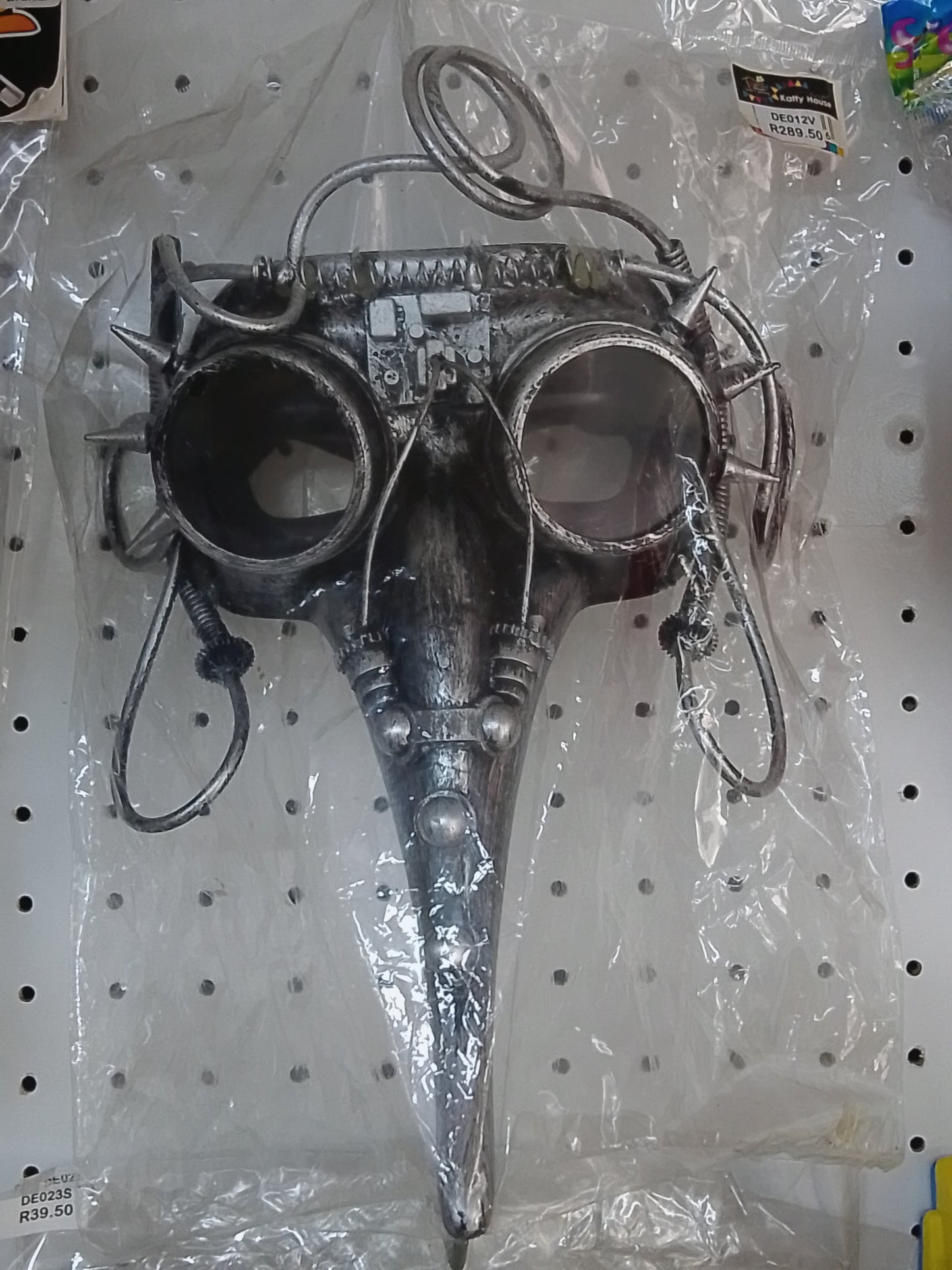 Mask-Witch Doctor