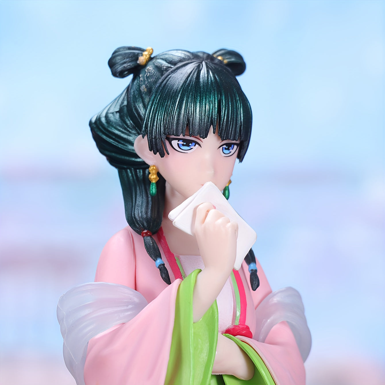 Apothercary Diaries - Figurine Formal Wear 15cm