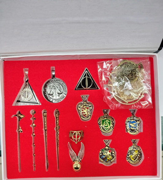 Harry Potter - Chain & Wand Set