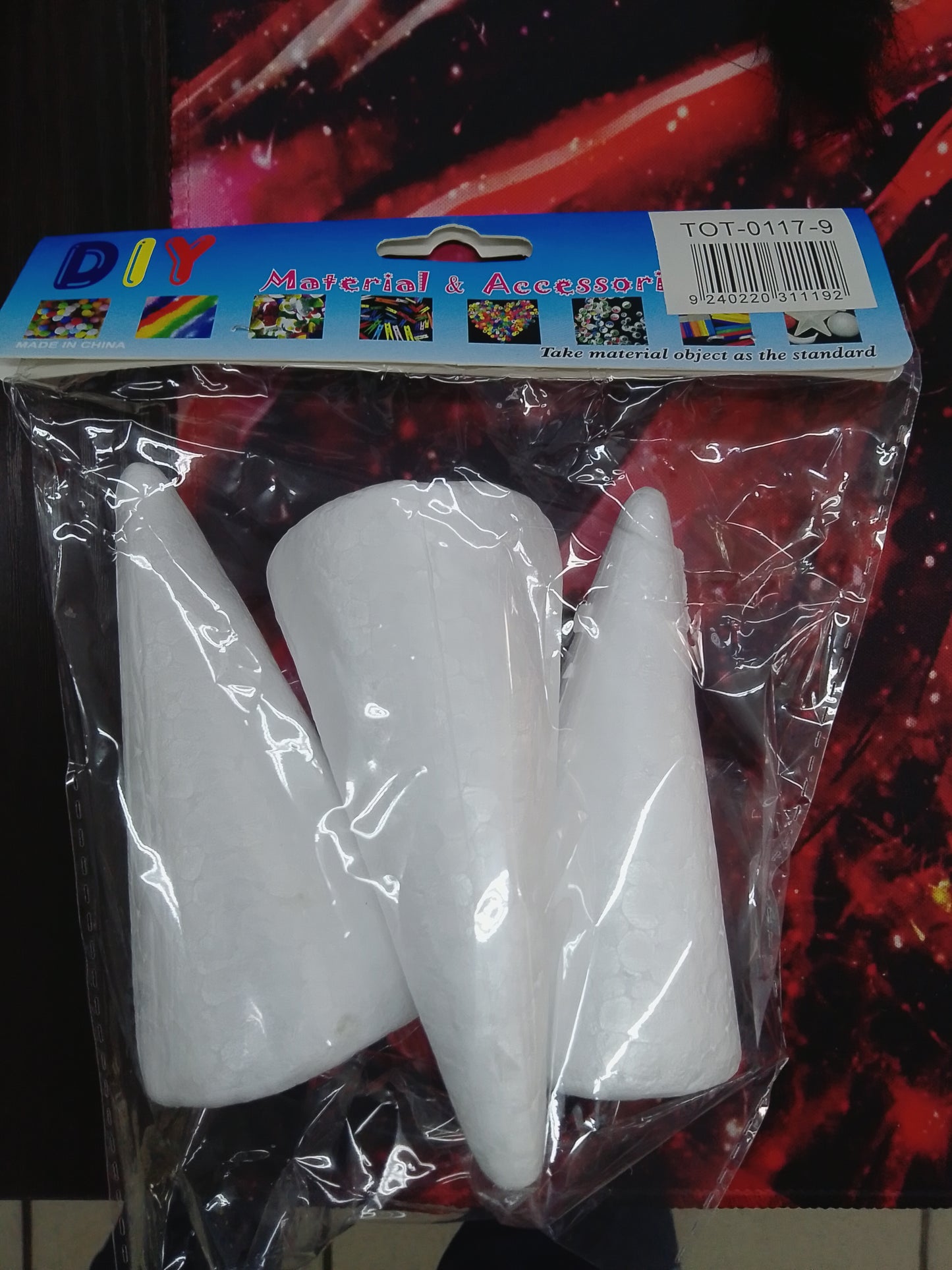 Styrofoam-Cones 10cm 3pce